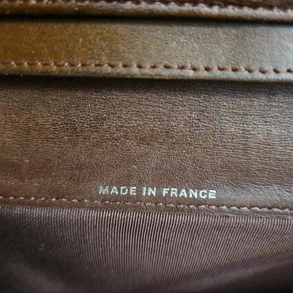 Authentic Chanel long wallet - Picture 5 of 10